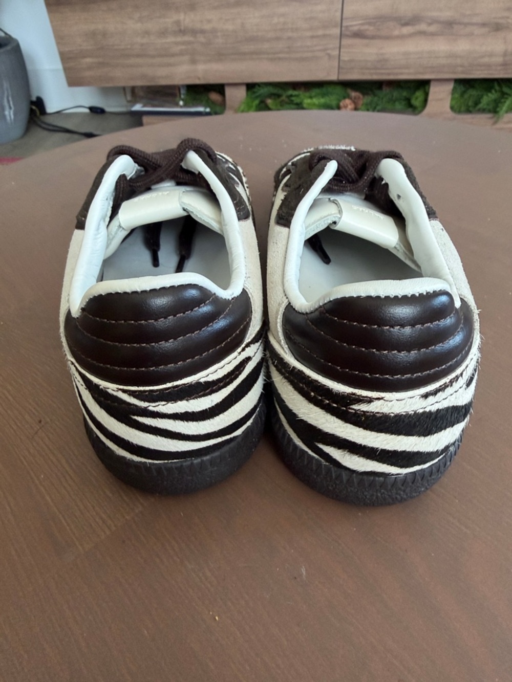 ALOHAS Black and White Zebra-Accent Athletic Sneakers - Picture 3 of 4